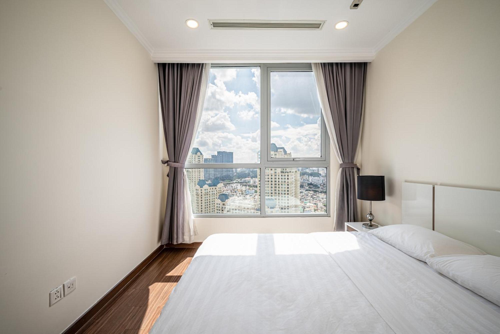 Landmark Plus Residences Luxury Aparthotel